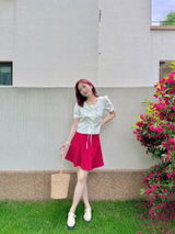 R.E. review photo