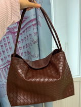 D.M. review photo