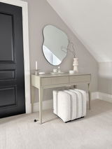 Jodie Smith review photo