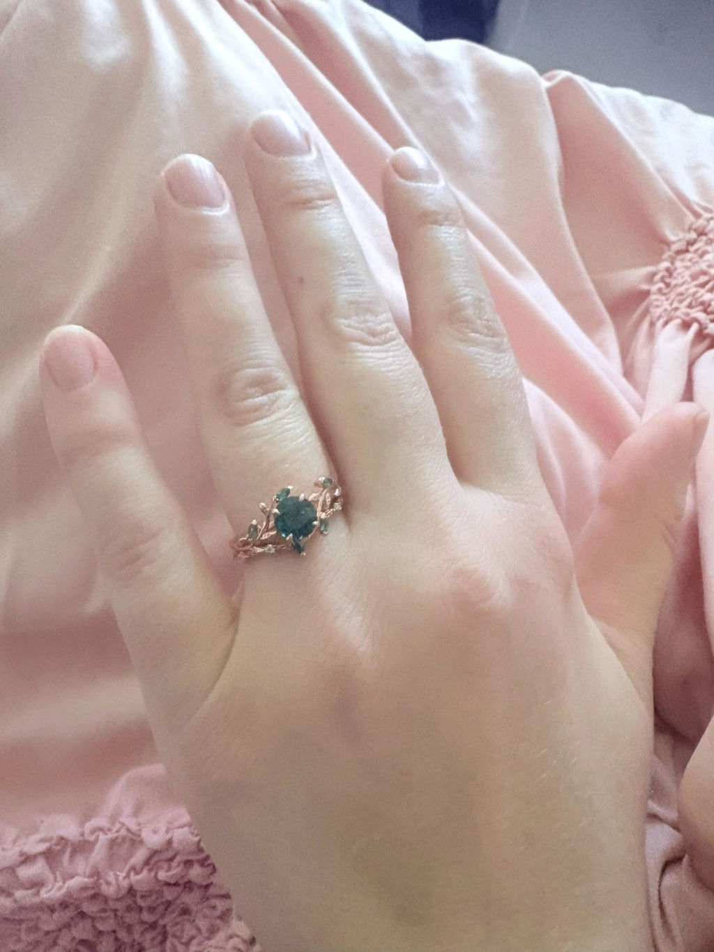 Vintage round cut green emerald engagement ring yellow gold cluster leaf nature inspired moissanite bridal promise wedding ring set women