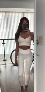 Danielle review photo