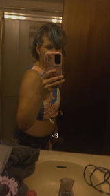 Val review photo