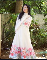 Rajni Shekh review photo