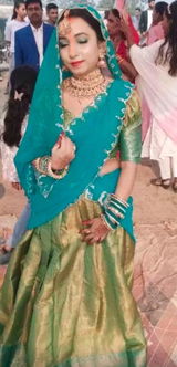 Sujata Pathak review photo