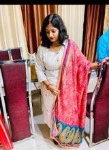 Nayra Shethi review photo