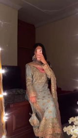 Muskan J. review photo