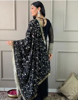 Debina review photo