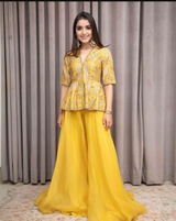 Divya Pathan review photo