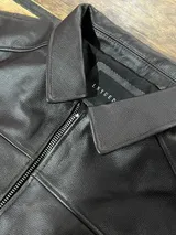 L. review photo