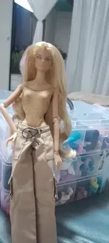 V. review photo