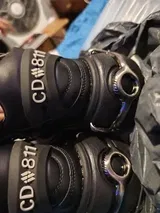V. review photo