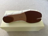 Aria review photo