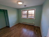 Eric Holzer review photo