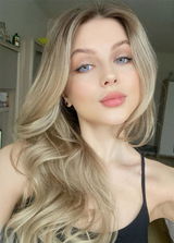 Zoey Rogers review photo