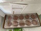 M. review photo