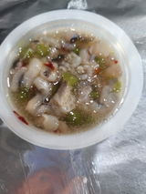 L. review photo