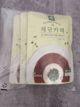 k. review photo