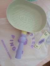 S. review photo