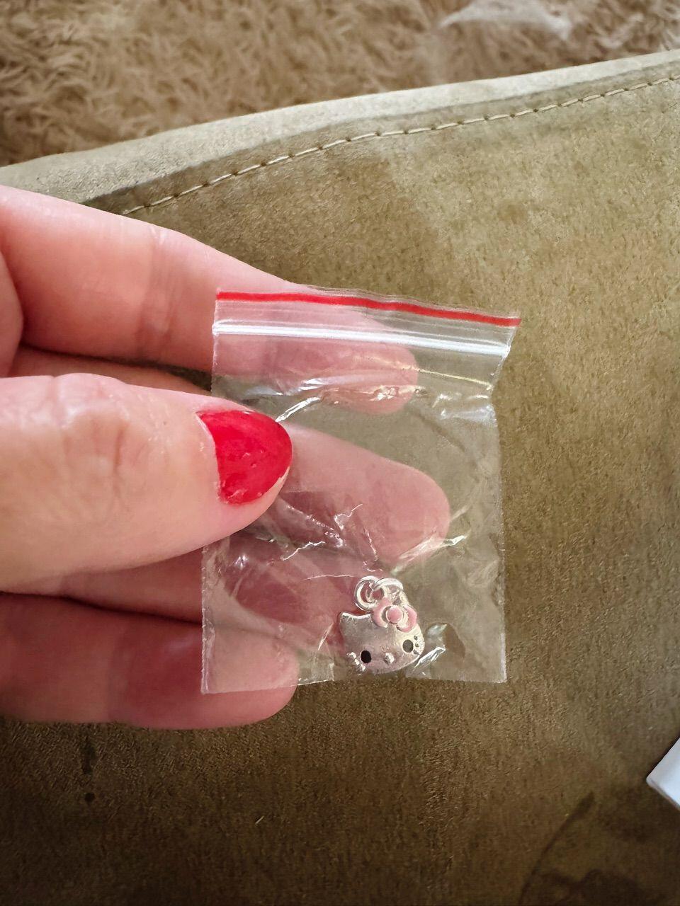 a*****1 review photo