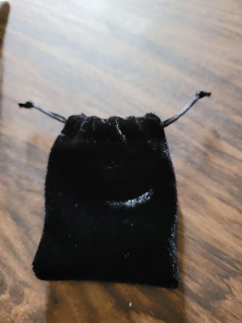 g*****a review photo