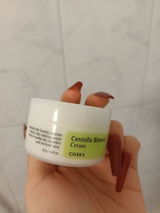 Melania J. review photo