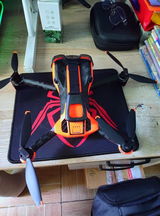 M. review photo