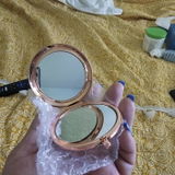 Evelyn review photo