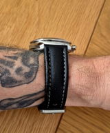 Gavin Sykes review photo