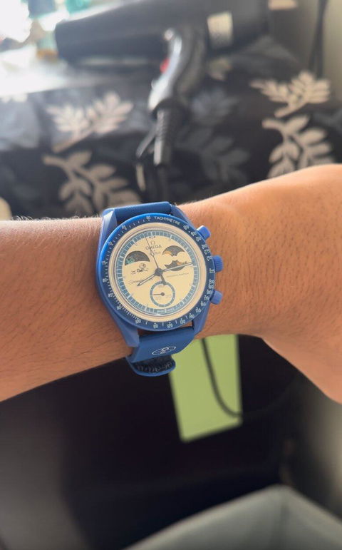 Speedmaster Blue Limited edition