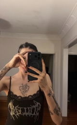 Mia review photo