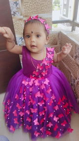 Naveena Kavya review photo