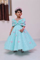 Parinaya review photo