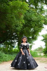 sarika kapally review photo