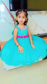 Mounika review photo