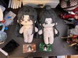 M. review photo