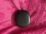 Esha Zaheer review photo