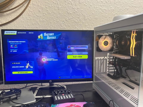 XOTIC PC G6 HYTE Y50 Custom Gaming PC