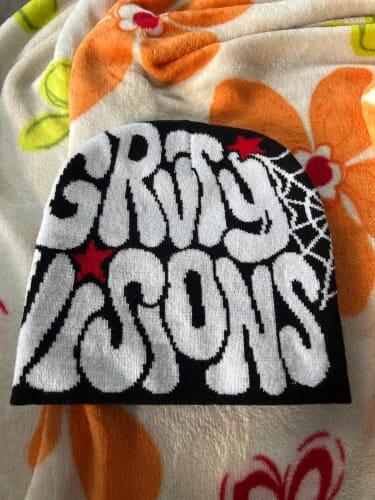Customer photo review of Graphic Beanie Y2K "Kraken"