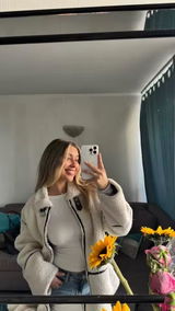 Sapphire Davila review photo