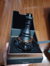 L light review photo