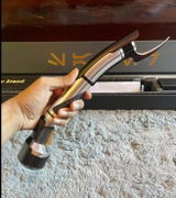 Maverick Young review photo