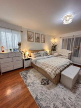 Emelytavv review photo