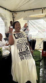 Dineo review photo