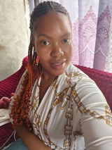 Lesedi M. review photo