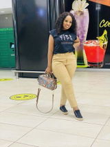 Tumelo R. review photo