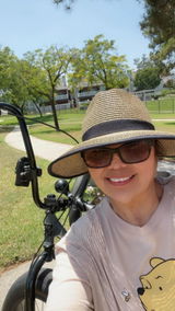 Elizabeth Pinon review photo