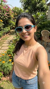 Shalini review photo