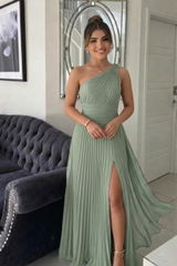 Amara Davis review photo