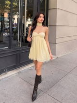 Chloe Henderson review photo