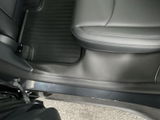 M***o review photo